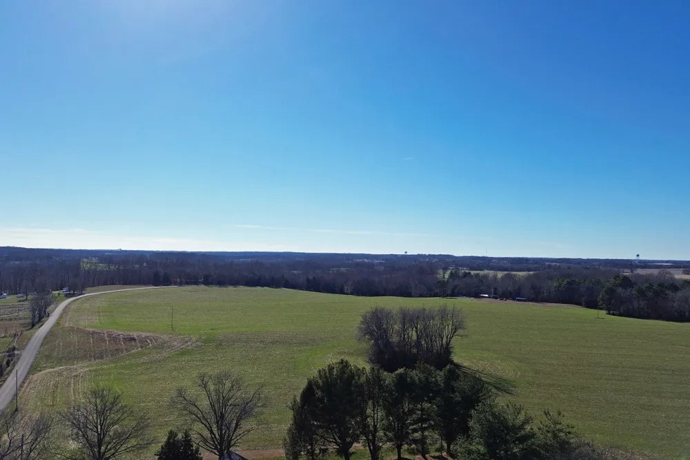 2400 Sportsman Lake Road Franklin, KY 42134
