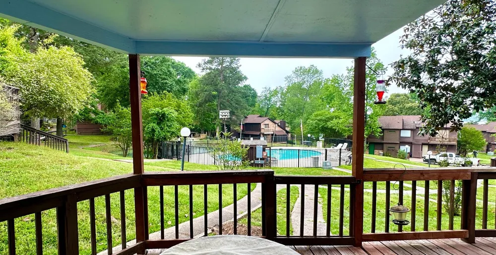 200 Fountain Lake W #128 Livingston, TX 77351