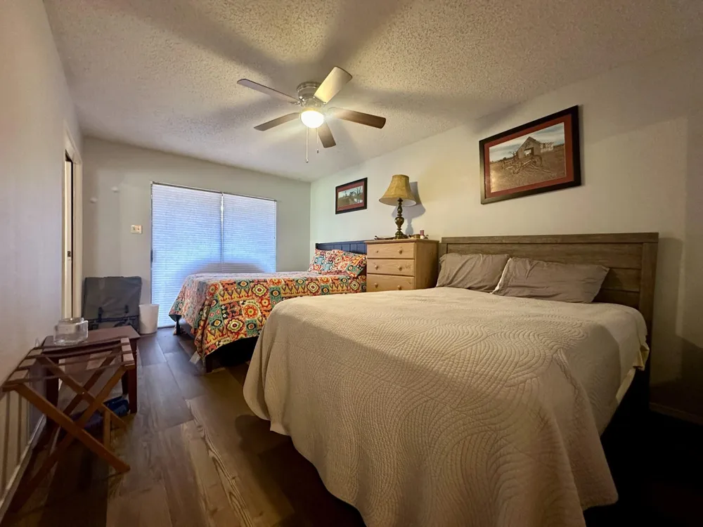 200 Fountain Lake W #128 Livingston, TX 77351