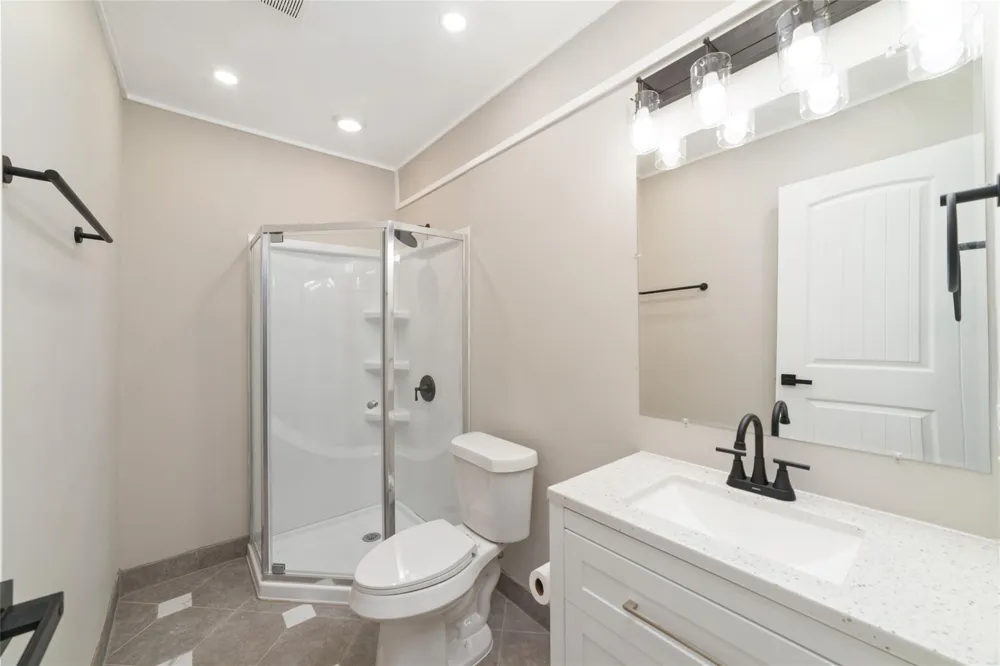13431 Vrlla Road Guy, TX 77444