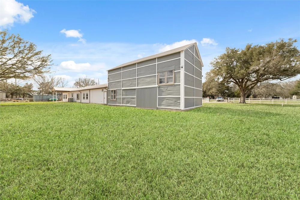 13431 Vrlla Road Guy, TX 77444