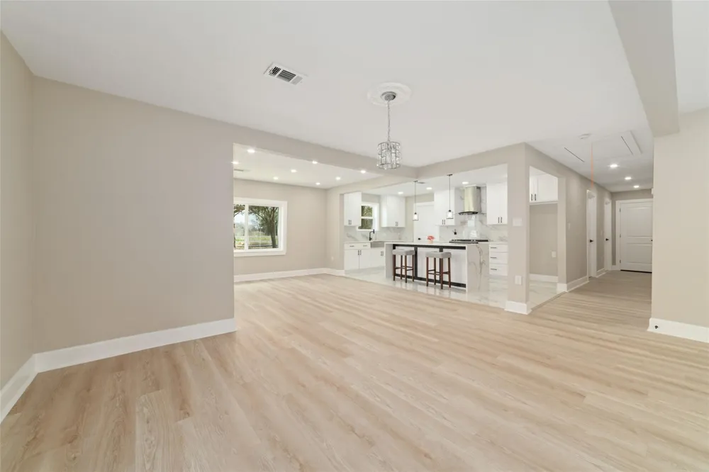 13431 Vrlla Road Guy, TX 77444