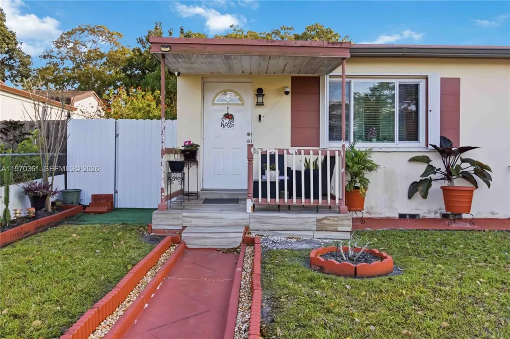 380 NW 133rd St North Miami, FL 33168