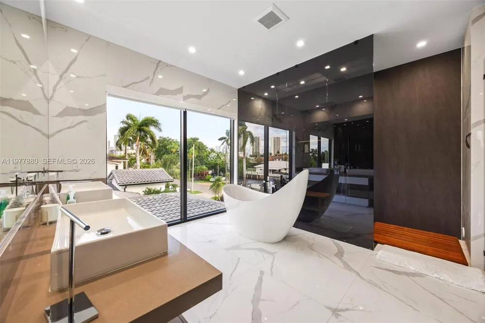 3367 NE 168th St #__ North Miami Beach, FL 33160