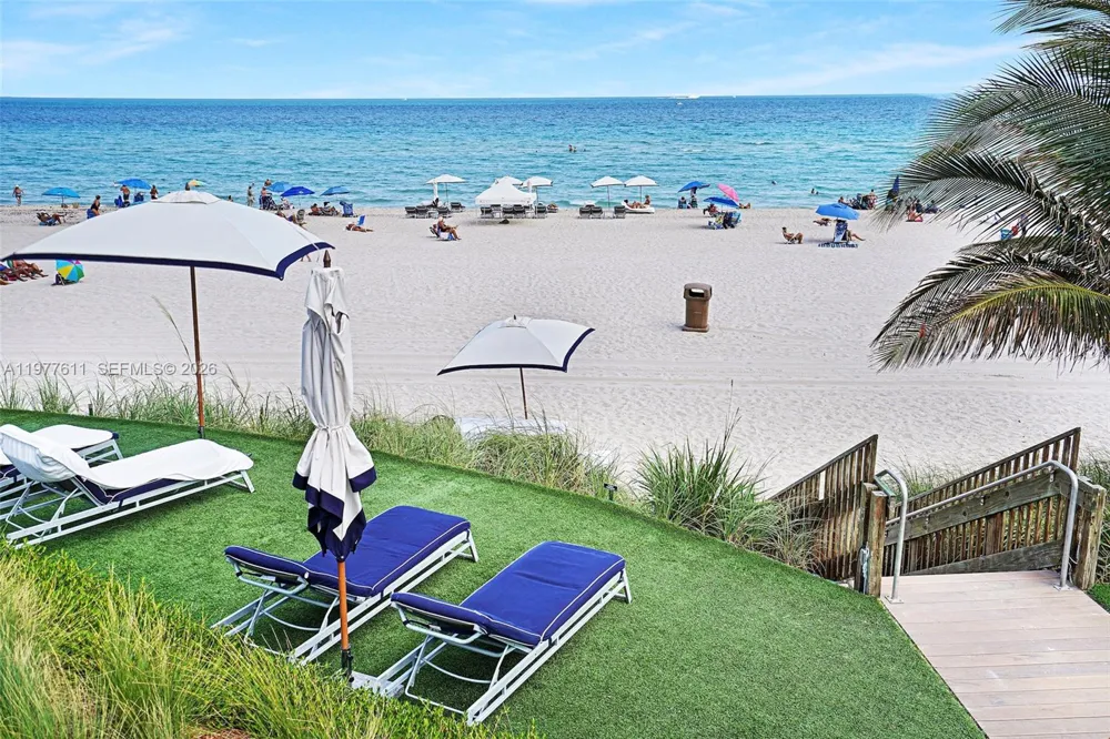 17475 Collins Ave #904 Miami Beach, FL 33160