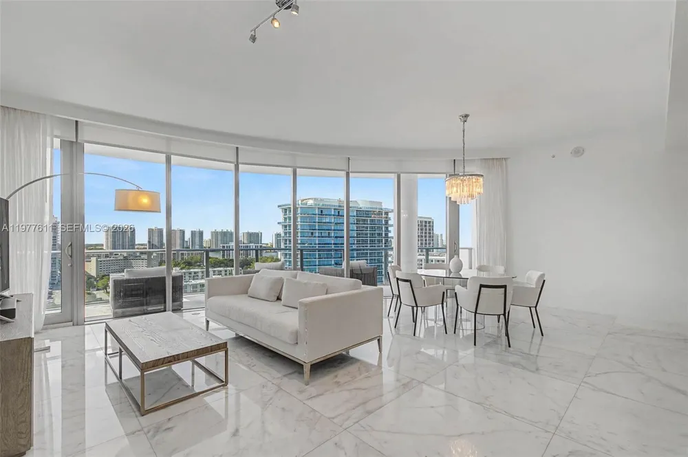17475 Collins Ave #904 Miami Beach, FL 33160