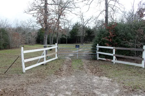 8729 E Fm 20 Highway