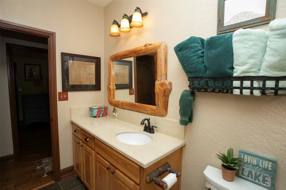 880 Cliffs Drive Possum Kingdom Lake, TX 76449