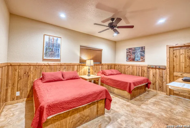 900 Tierra Linda Concan, TX 78838