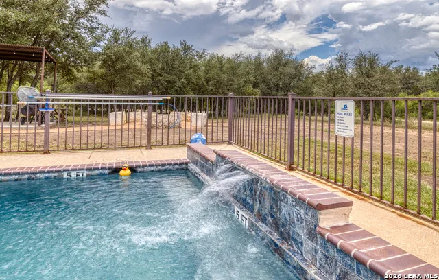 900 Tierra Linda Concan, TX 78838