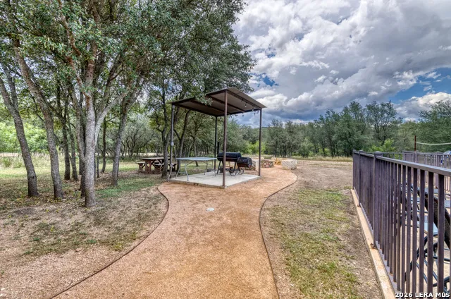 900 Tierra Linda Concan, TX 78838