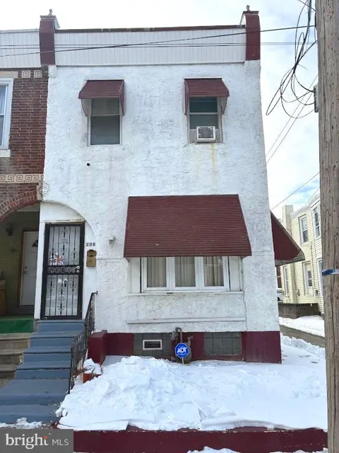208 WALNUT STREET