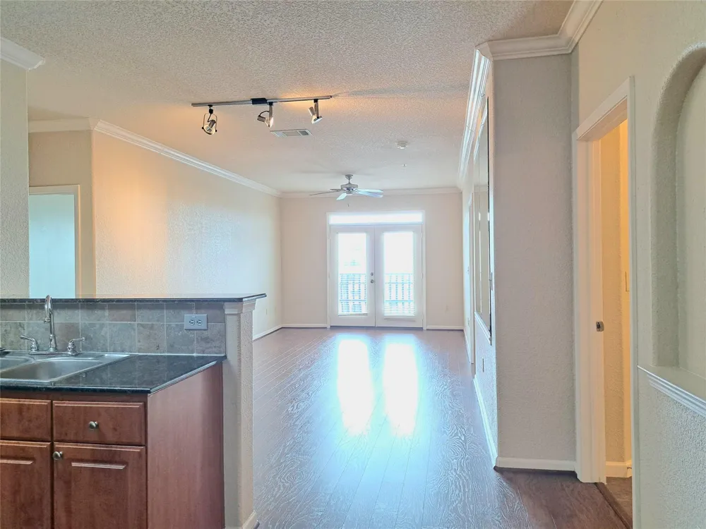1711 Old Spanish Trail #457 Houston, TX 77054