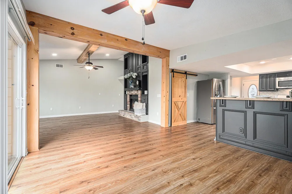 658 Warsaw Street Bayou Vista, TX 77563