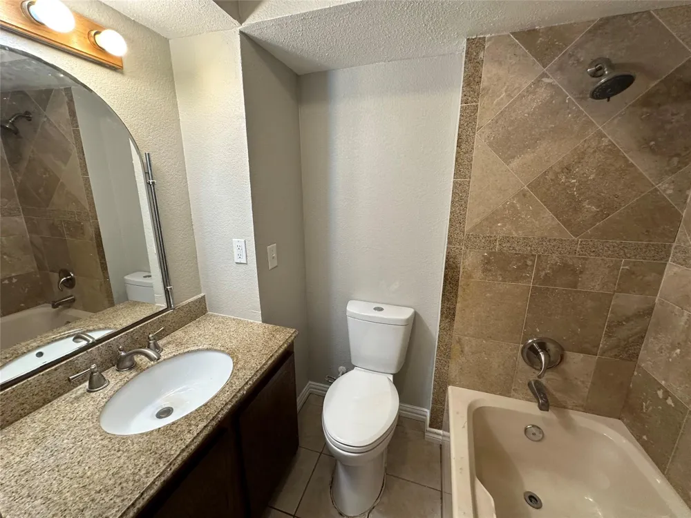 658 Warsaw Street Bayou Vista, TX 77563