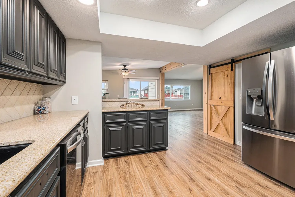 658 Warsaw Street Bayou Vista, TX 77563