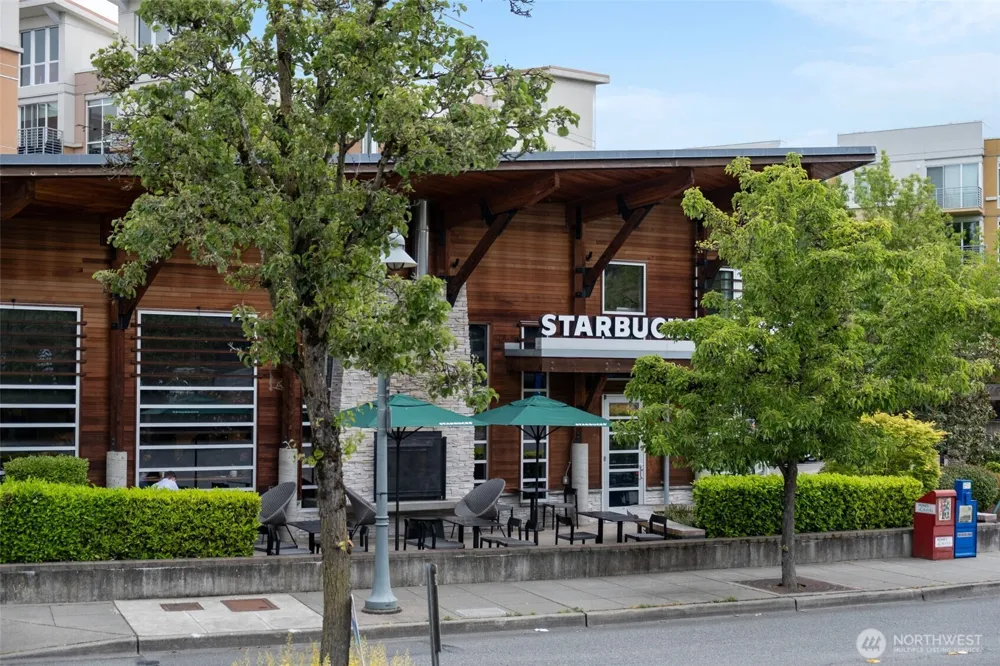 73 XX SE 38th Street Mercer Island, WA 98040
