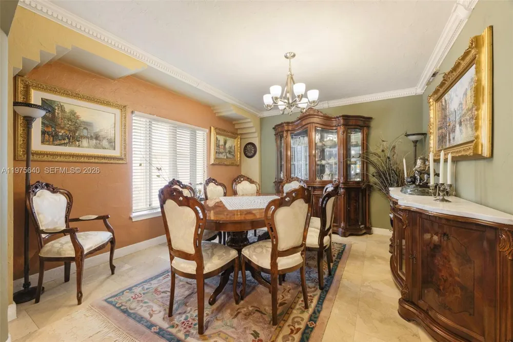 1645 S Bayshore Dr Coconut Grove, FL 33133