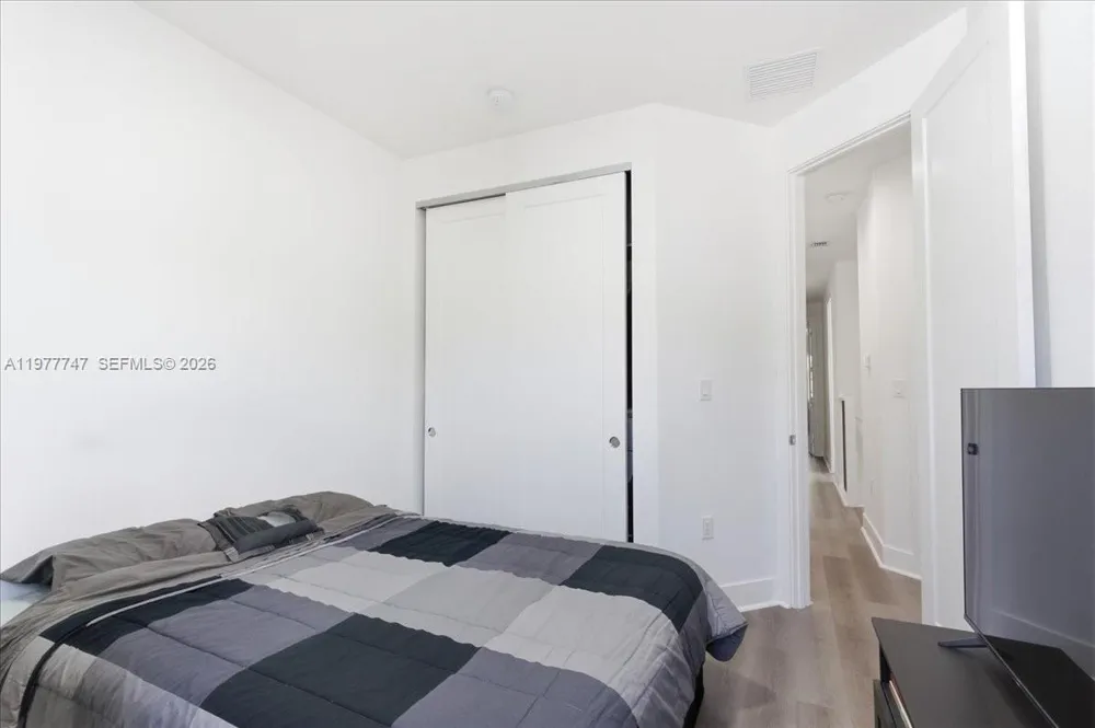 4395 NW 80th Ct Doral, FL 33166