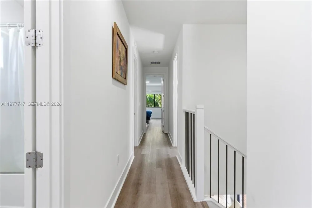 4395 NW 80th Ct Doral, FL 33166