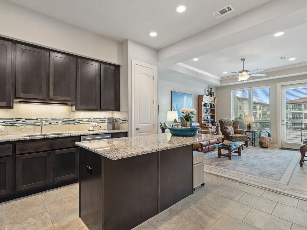 106 Bella Toscana Avenue #3204 Lakeway, TX 78734