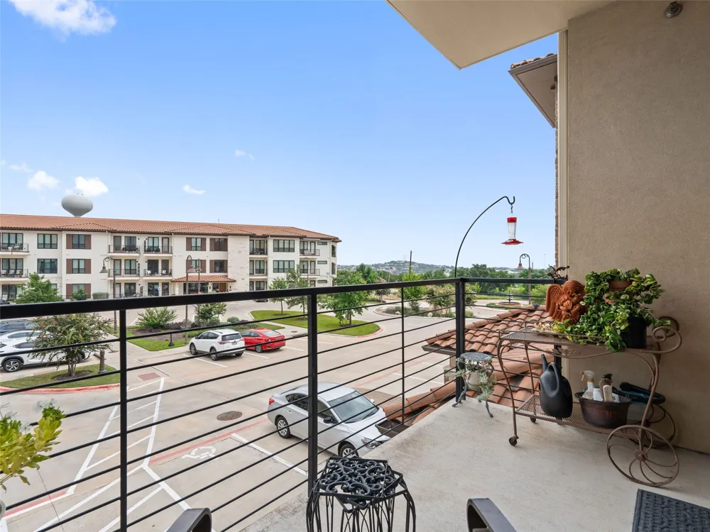 106 Bella Toscana Avenue #3204 Lakeway, TX 78734