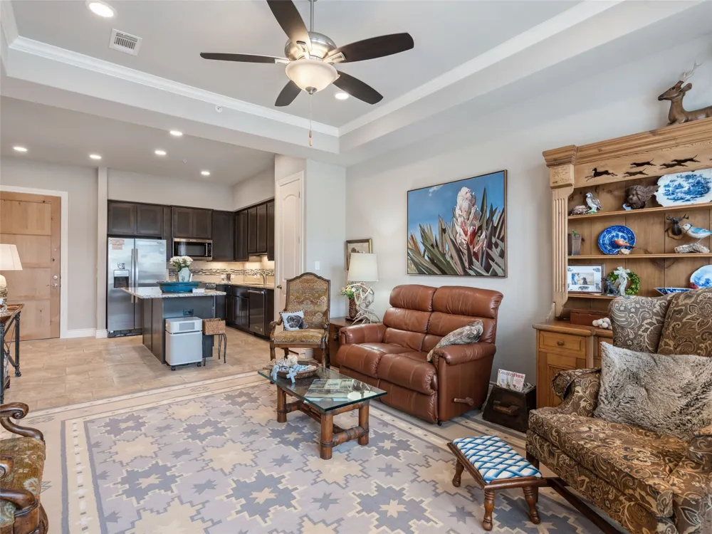 106 Bella Toscana Avenue #3204 Lakeway, TX 78734