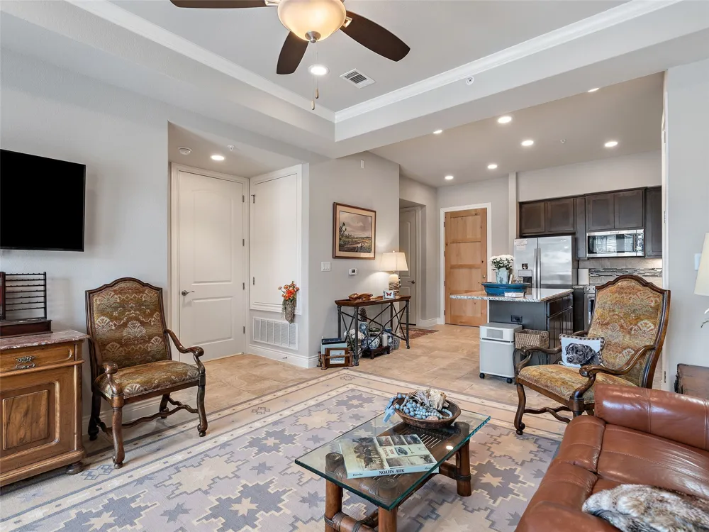 106 Bella Toscana Avenue #3204 Lakeway, TX 78734