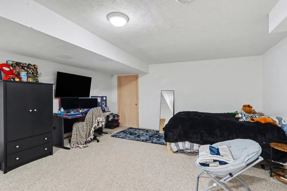 8127 Robinbrook Street Richland Village, MI 49083