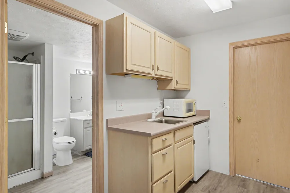 8127 Robinbrook Street Richland Village, MI 49083