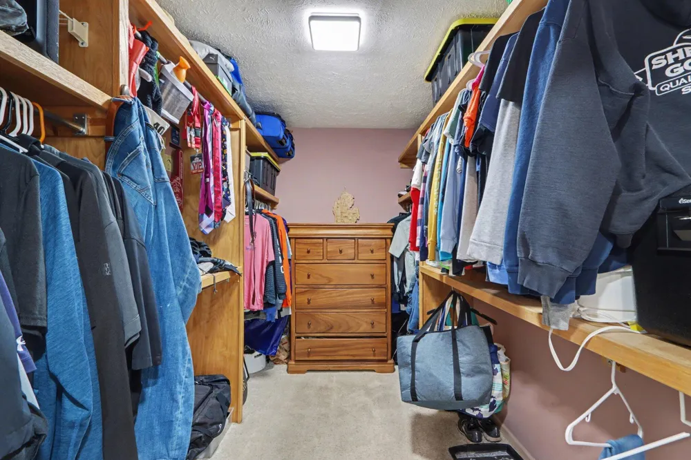 8127 Robinbrook Street Richland Village, MI 49083