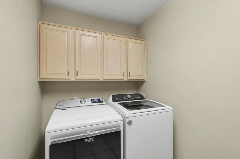 8127 Robinbrook Street Richland Village, MI 49083
