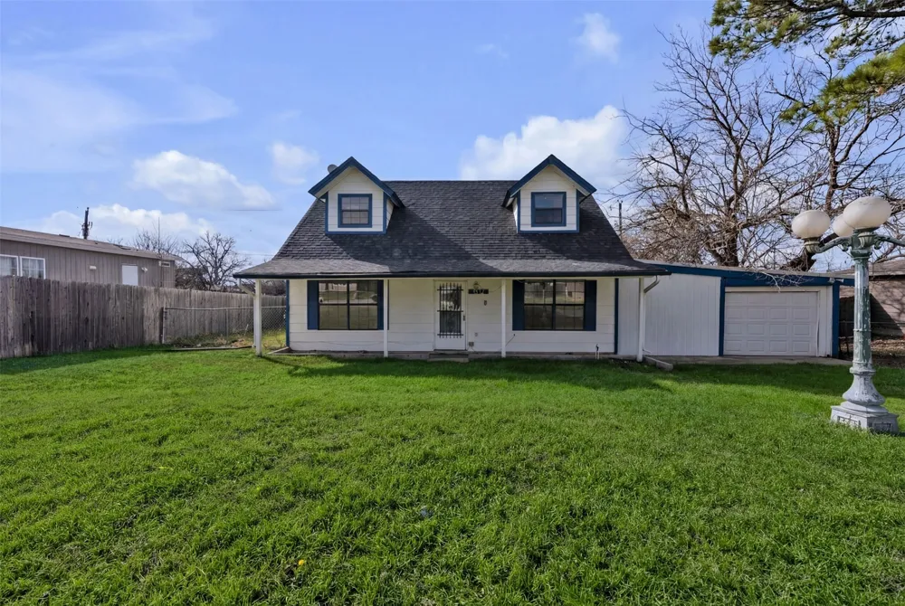 1512 Sheri Lane S Pelican Bay, TX 76020