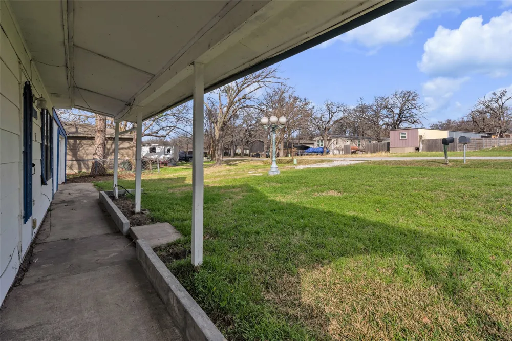 1512 Sheri Lane S Pelican Bay, TX 76020