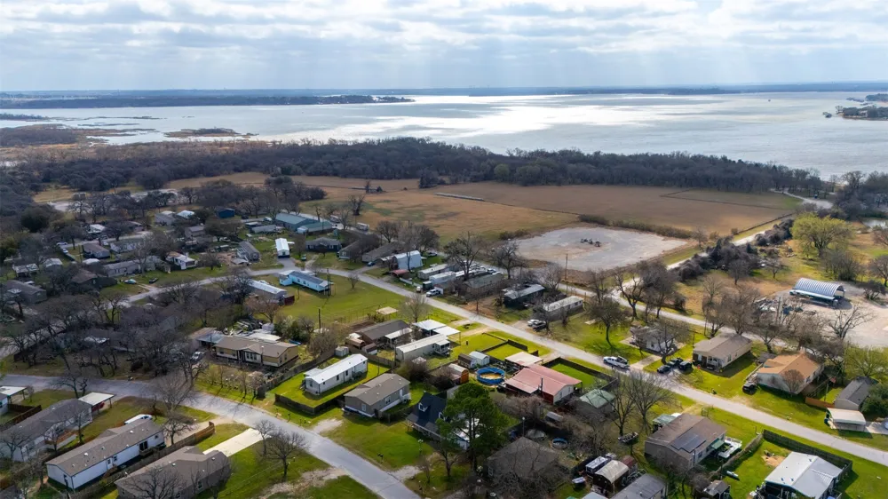 1512 Sheri Lane S Pelican Bay, TX 76020