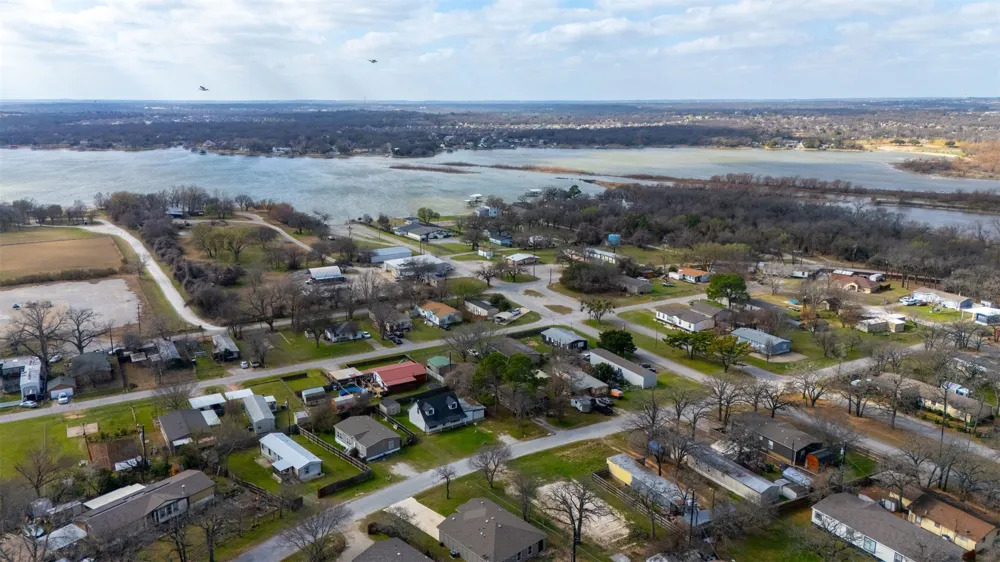 1512 Sheri Lane S Pelican Bay, TX 76020