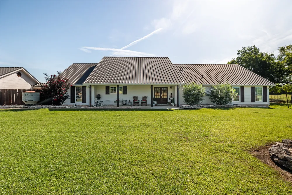5100 Highway 144 Walnut Springs, TX 76690