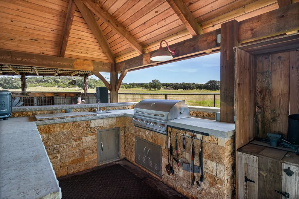 5100 Highway 144 Walnut Springs, TX 76690