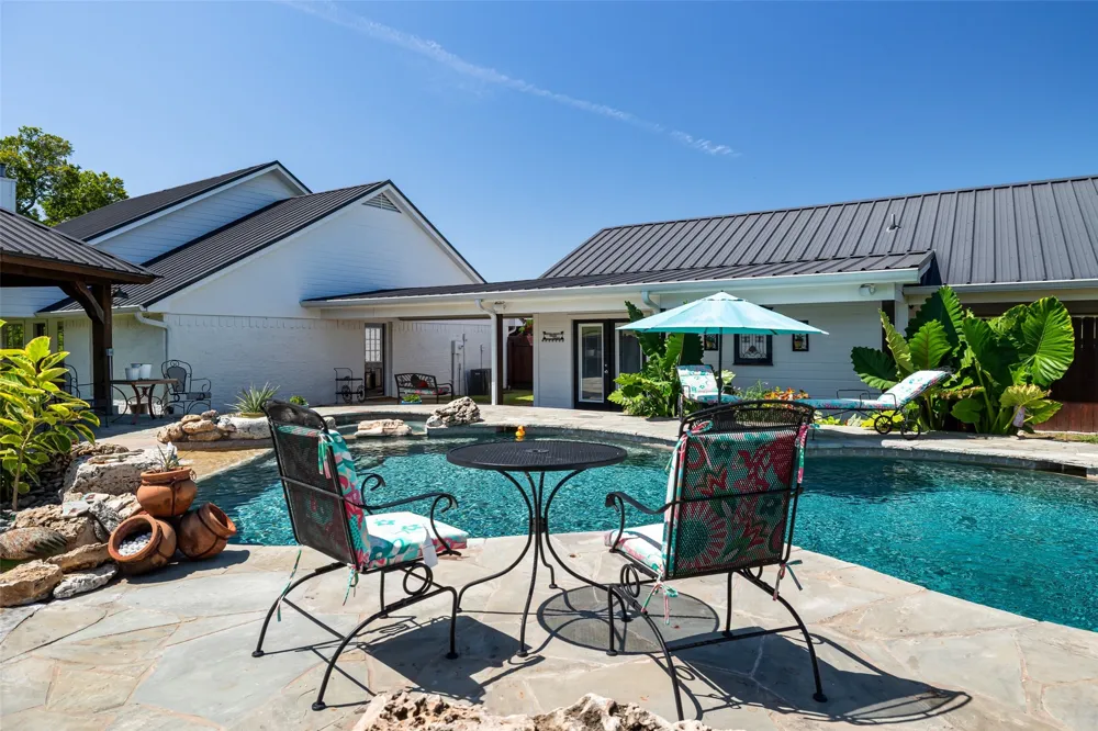 5100 Highway 144 Walnut Springs, TX 76690