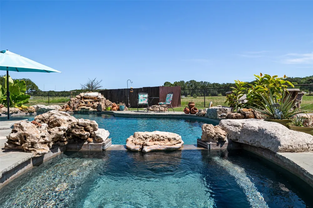 5100 Highway 144 Walnut Springs, TX 76690