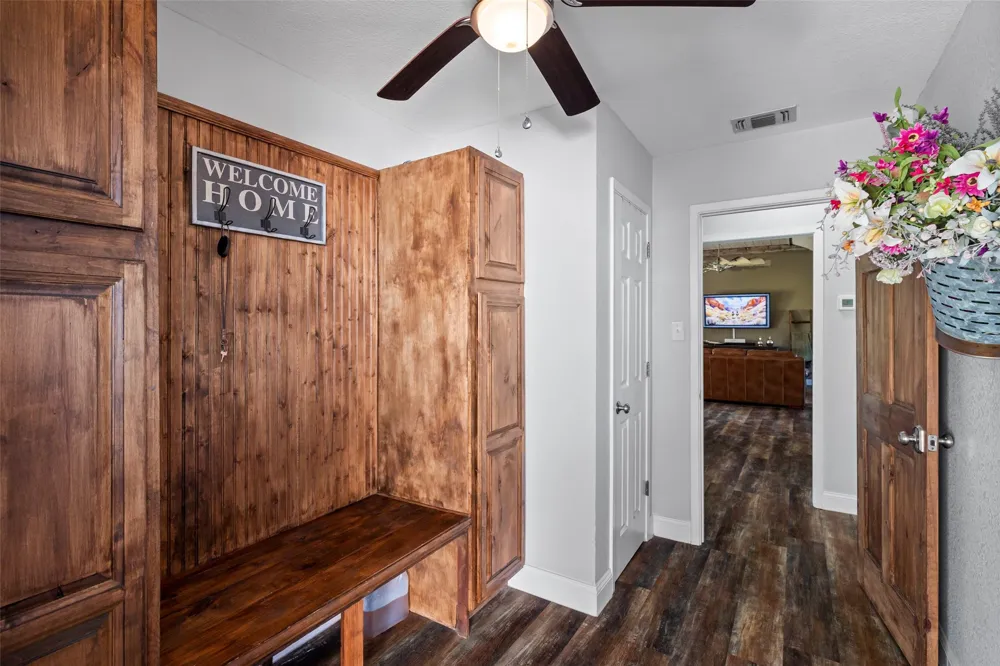 5100 Highway 144 Walnut Springs, TX 76690