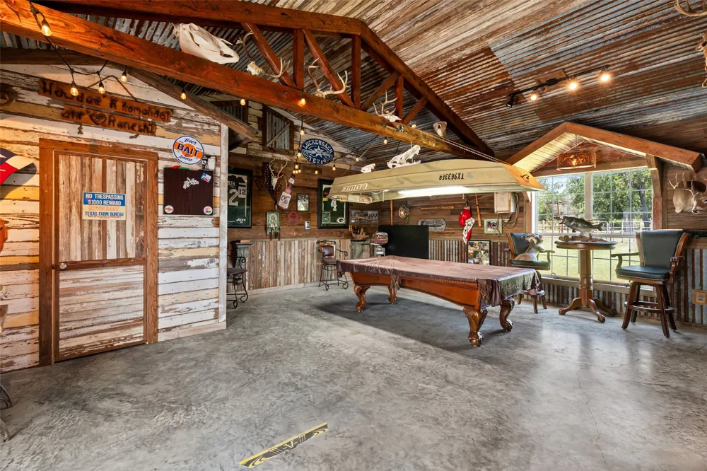 5100 Highway 144 Walnut Springs, TX 76690