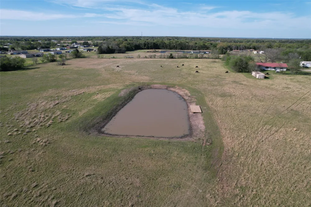 5793 County Road 4062 Scurry, TX 75158