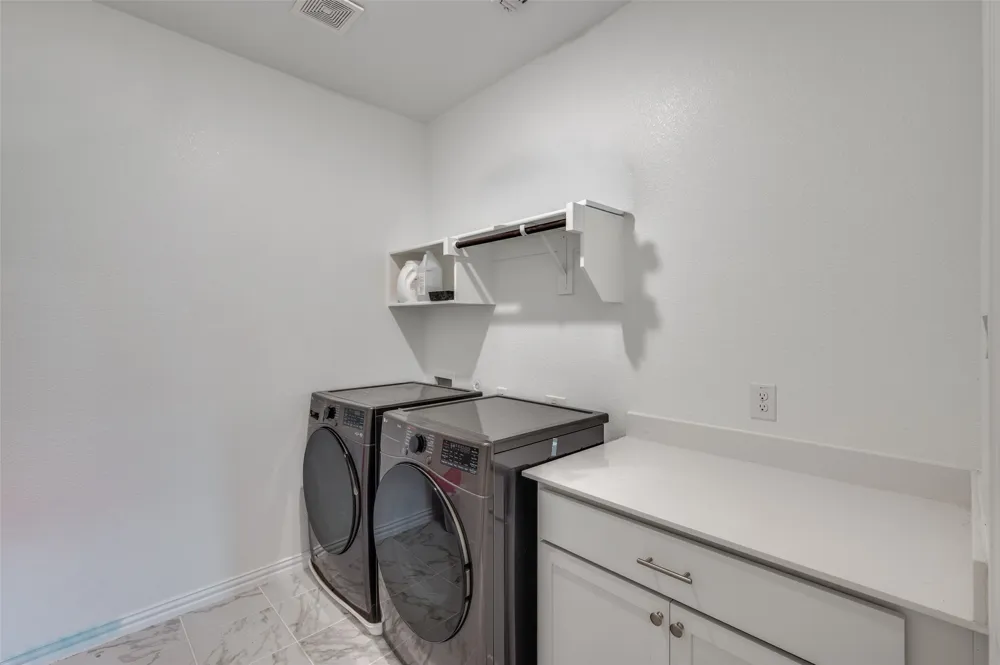 314 Colusa Drive Lewisville, TX 75056
