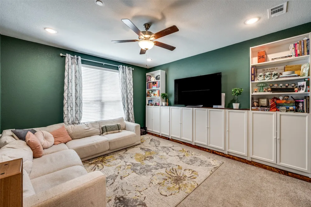 314 Colusa Drive Lewisville, TX 75056