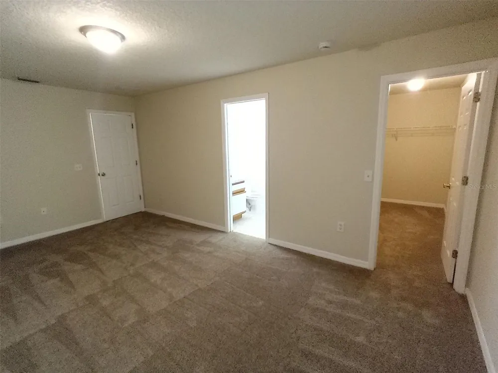 880 E COLUMBIA AVENUE Kissimmee, FL 34744