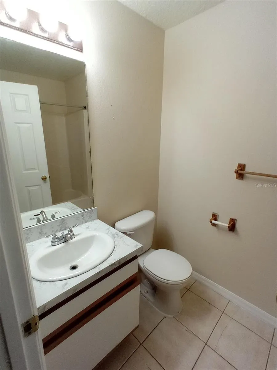880 E COLUMBIA AVENUE Kissimmee, FL 34744