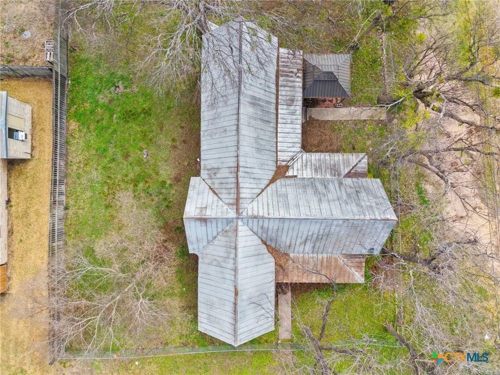 201 10th Street Buckholts, TX 76518