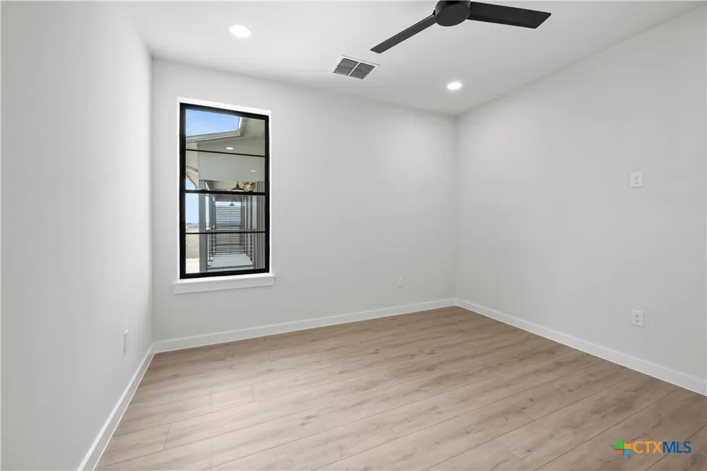 634 Central Parkway #1211 New Braunfels, TX 78130