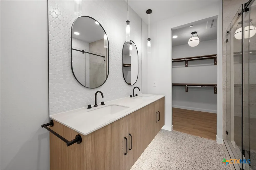 634 Central Parkway #1211 New Braunfels, TX 78130